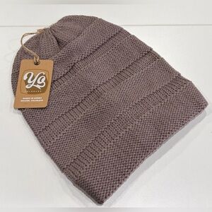 Yo Colorado Women's Drift Slouch Beanie Hat NWT Purple Lavender Winter Ski Snow